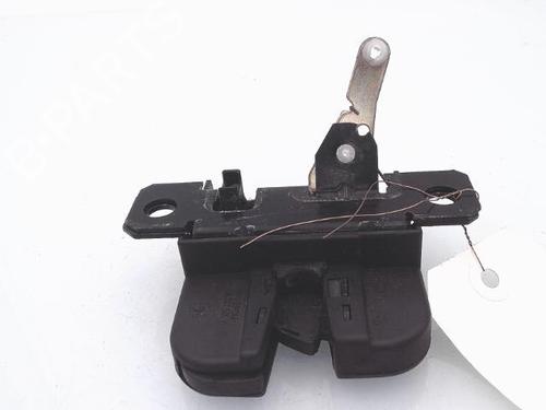 Used Tailgate lock VW GOLF IV (1J1) 1.9 TDI (90 hp) 25358158