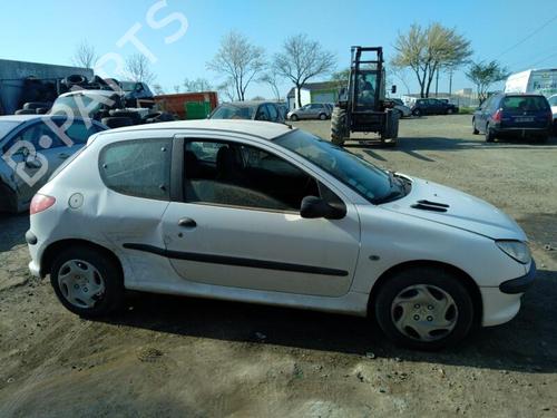 Cockpit PEUGEOT 206 Hatchback (2A/C) 1.4 HDi eco 70 | BP25351345C47 