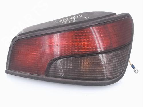Højre baglygte PEUGEOT 306 Hatchback (7A, 7C, N3, N5) 1.9 DT (90 hp) 25355210