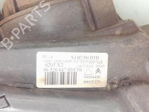 Right headlight CITROËN C5 I (DC_) 2.0 HDi (DCRHZB, DCRHZE) | BP31357704C29