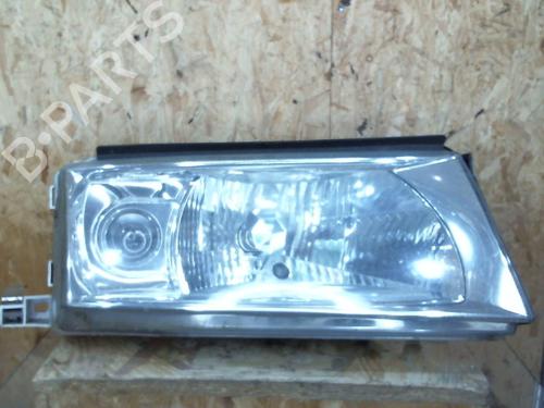 Used Right headlight SKODA OCTAVIA I (1U2) 1.9 TDI (90 hp) 25367709