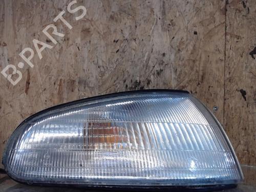 Right front indicator HYUNDAI SONATA III (Y-3) 3.0 i V6 | BP25373285C33 