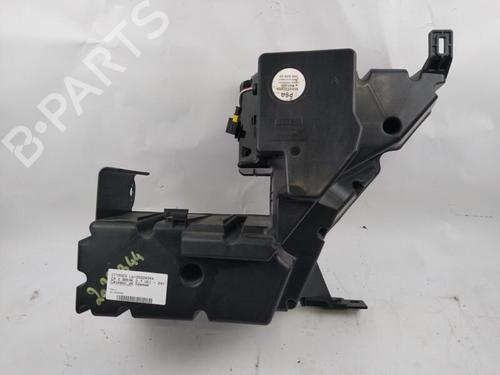 electronic-module-citroen-c5-iii-break-rw_-2008-2009-2010-2011-2012-2013-2014-2015-2016-2017-33042243 main image