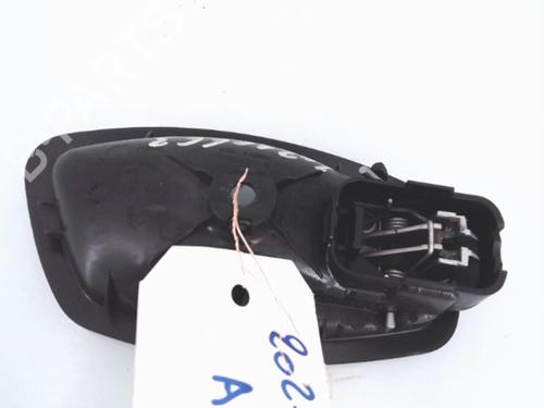 Used Rear left interior door handle RENAULT MEGANE III Grandtour (KZ0/1) 1.5 dCi (KZ09, KZ0D, KZ1G, KZ29, KZ14, KZ1W, KZ10, KZ1F,... (110 hp) 25361824