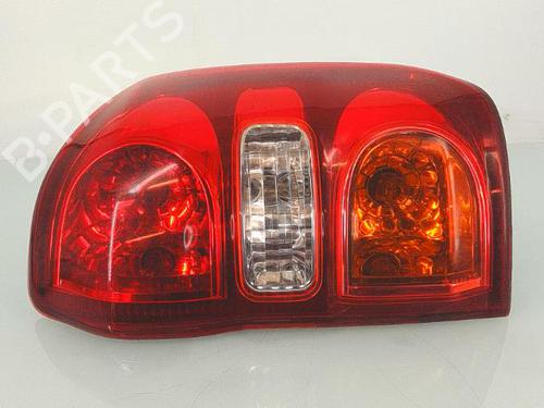 Used Right taillight TOYOTA RAV 4 II (_A2_) 2.0 D 4WD (CLA20_, CLA21_, CLA20R, CLA21R) (116 hp) 25371292