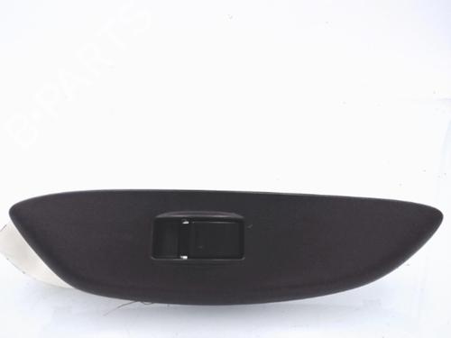 Used Right front window switch Right front window switch TOYOTA YARIS (_P1_) 1.0 (SCP10_, SCP10R) (68 hp) 25361180 25361180