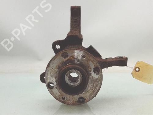 Used Left front steering knuckle Left front steering knuckle RENAULT CLIO II (BB_, CB_) 1.2 16V (BB05, BB0W, BB11, BB27, BB2T, BB2U, BB2V, CB05,... (75 hp) 32133655 32133655