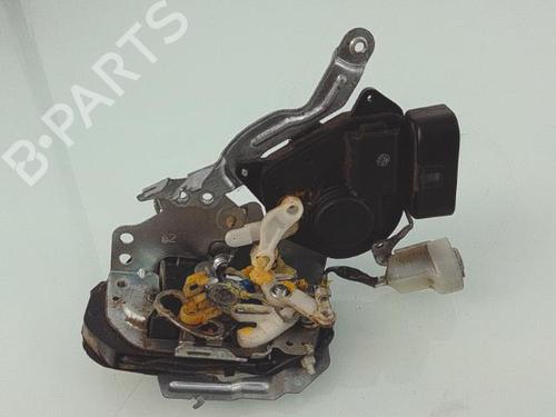 Used Tailgate lock TOYOTA RAV 4 II (_A2_) 2.0 D 4WD (CLA20_, CLA21_, CLA20R, CLA21R) (116 hp) 25371286