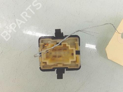 Used Right front window switch Right front window switch VW GOLF III (1H1) 1.4 (60 hp) 36758881 36758881