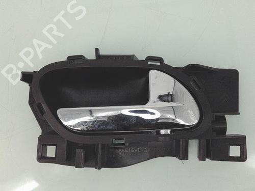 Used Front right interior door handle Front right interior door handle 25362883 25362883