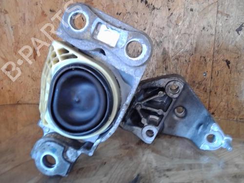 Used Engine mount RENAULT MEGANE III Hatchback (BZ0/1_, B3_) 1.5 dCi (BZ09, BZ0D, BZ1W, BZ29, BZ14) (110 hp) 25372989