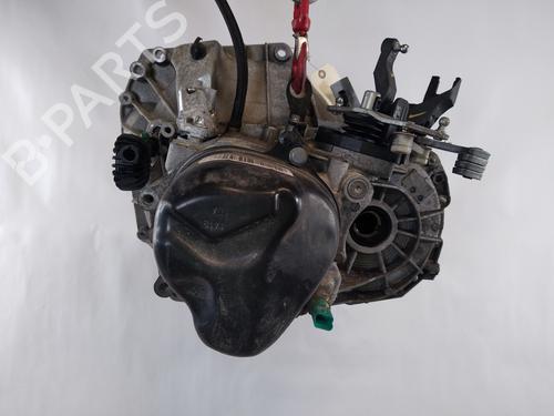 Gearbox DACIA SANDERO II TCe 90 (B8M1, B8MA, B8AC) | BP27389581M3 