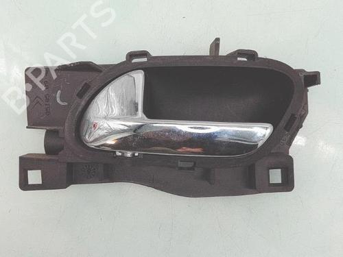 Used Front left interior door handle PEUGEOT 407 SW (6E_, 6D_) 2.0 HDi 135 (136 hp) 32749544