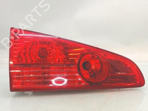 Venstre baglygte bagklap Venstre baglygte bagklap PEUGEOT 607 (9D, 9U) 2.0 HDI (136 hp) 37263511 37263511
