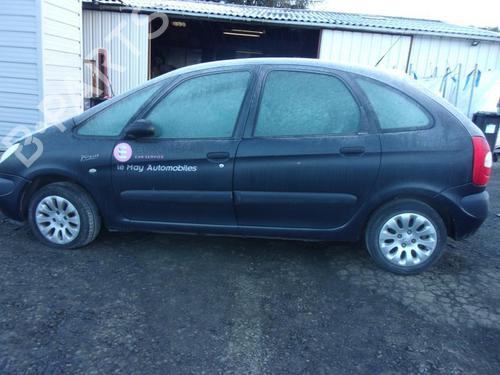 Right front fog light CITROËN XSARA PICASSO (N68) 2.0 HDi | BP25373393C31 