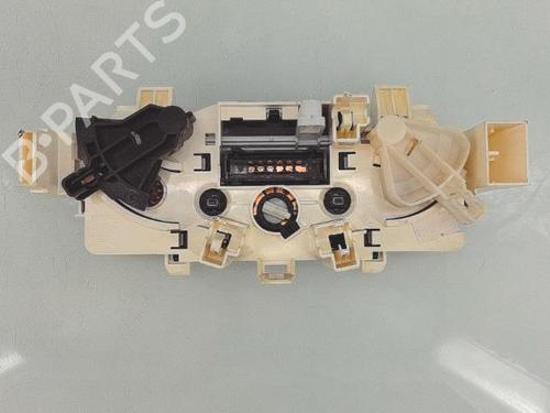 climate-control-peugeot-1007-km_-2005-29221392 main image