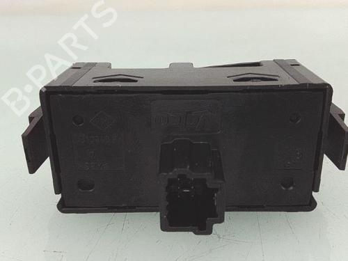 Warning switch RENAULT SCÉNIC III (JZ0/1_) 1.5 dCi (JZ02, JZ0R) | BP29378158I22 