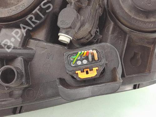 Right headlight PEUGEOT 208 I (CA_, CC_) 1.2 VTI 82 | BP28710006C29 