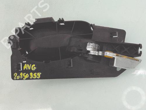 Front left interior door handle PEUGEOT 307 Break (3E) 1.6 HDi 110 | BP30378006I13 - Image 2