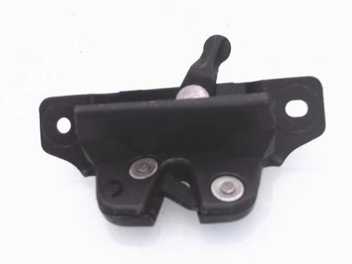 Used Tailgate lock PEUGEOT 106 II (1A_, 1C_) 1.1 i (60 hp) 25363938