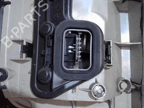 Right taillight OPEL ZAFIRA A MPV (T98) 2.0 DTI 16V (F75) | BP25358819C35