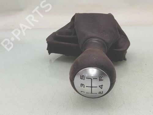Used Shift knob Shift knob 39488569 39488569