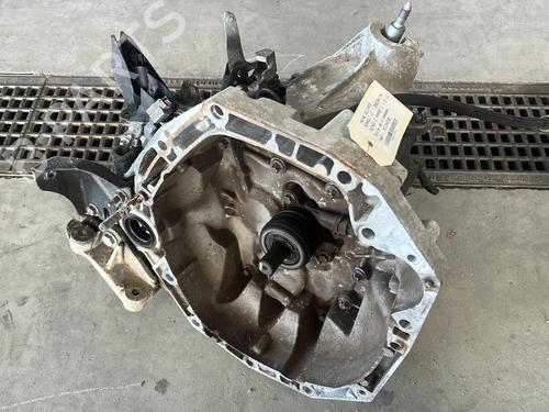 Used Gearbox Gearbox RENAULT TWINGO II (CN0_) 1.5 dCi (CN0E) (64 hp) 25357815 25357815