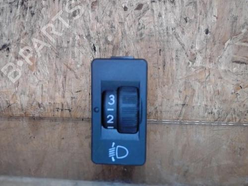 Used Headlight switch Headlight switch CITROËN C3 I (FC_, FN_) 1.1 i (60 hp) 25365140 25365140