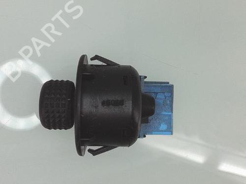 mirror-switch-citroen-c2-jm_-2003-2004-2005-2006-2007-2008-2009-2010-2011-2012-2013-2014-2015-2016-2017-25349549 main image