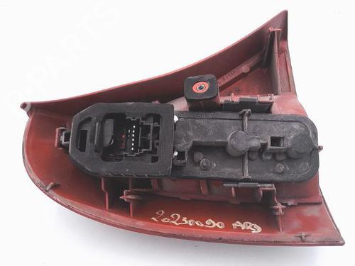 Right taillight RENAULT CLIO II Hatchback Van (SB0/1/2_) 1.9 D (SB0R) | BP25358302C35 