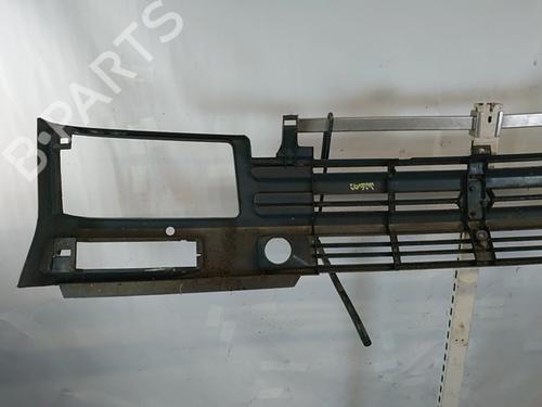 Used Grille Grille RENAULT TRAFIC Van (T_, P_, V_) 2.1 D (58 hp) 36055321 36055321