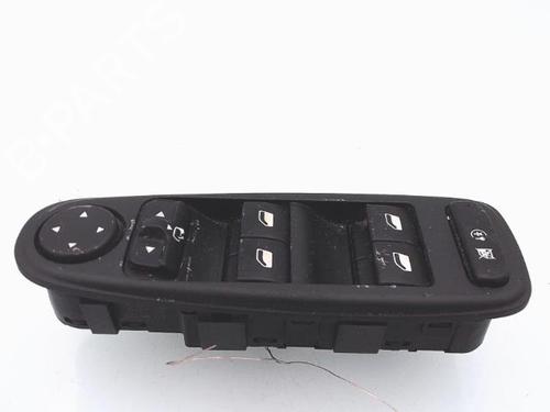 Used Left front window switch CITROËN C4 Grand Picasso I (UA_) 2.0 HDi 150 (150 hp) 25363782
