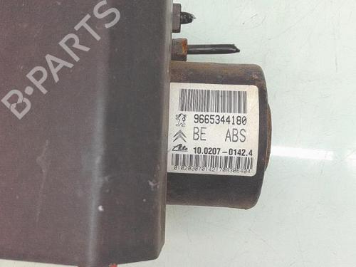 Used ABS pump ABS pump PEUGEOT 207 (WA_, WC_) 1.4 HDi (68 hp) 33308833 33308833