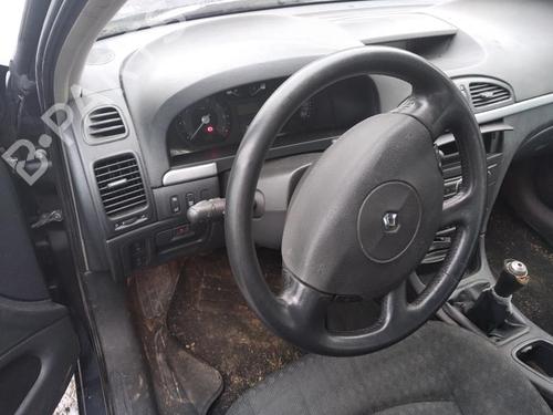 Left front fog light RENAULT LAGUNA II (BG0/1_) 1.6 16V (BG1G, BG1H) | BP25367184C30 