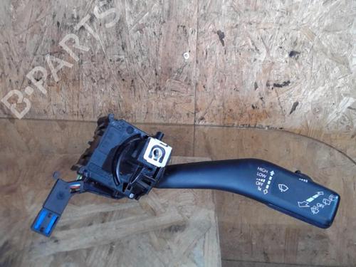Used Steering column stalk Steering column stalk SEAT LEON (1P1) 1.9 TDI (105 hp) 25372965 25372965
