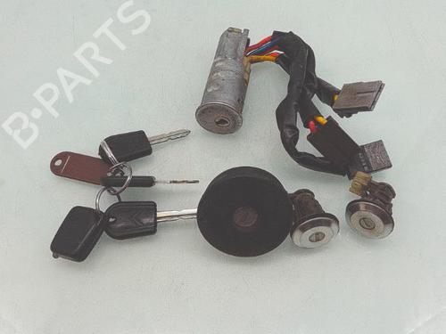 Used Ignition barrel CITROËN ZX (N2) 1.9 D (68 hp) 31024859