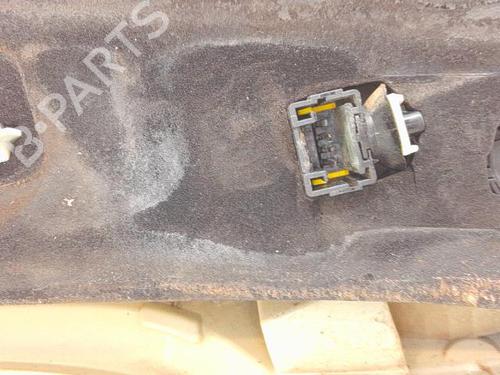 Used Right taillight Right taillight 39050460 39050460