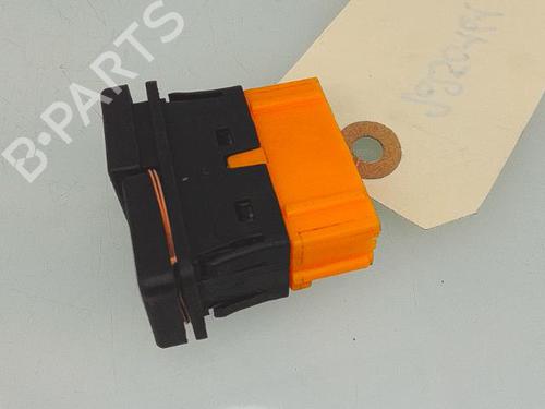 Used Right front window switch Right front window switch CITROËN XSARA PICASSO (N68) 1.6 HDi (90 hp) 26656907 26656907