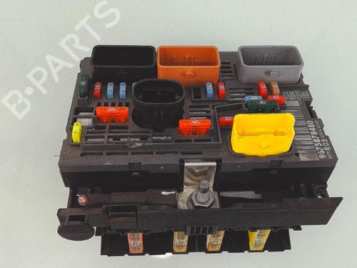 Used Fuse box PEUGEOT 308 I (4A_, 4C_) 1.6 HDi (92 hp) 27617267