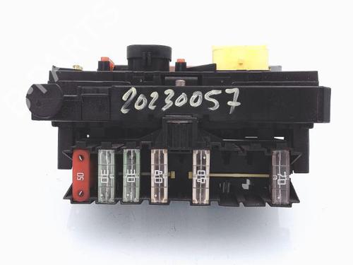 Fuse box PEUGEOT 307 Break (3E) 1.6 HDi 110 | BP25369225E1 