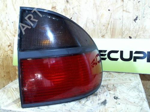 Used Right taillight RENAULT LAGUNA I (B56_, 556_) 2.2 D (B56F/2) (83 hp) 25367781