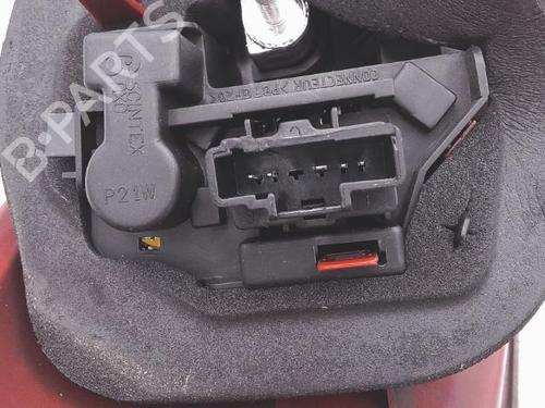 Høyre baklys PEUGEOT 206 Hatchback (2A/C) 1.4 HDi eco 70 (68 hp) 25366509