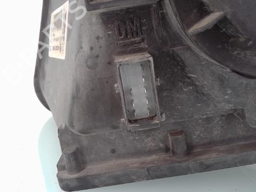 Lyskaster høyre OPEL MERIVA A MPV (X03) 1.7 DTI (E75) (75 hp) 25362029