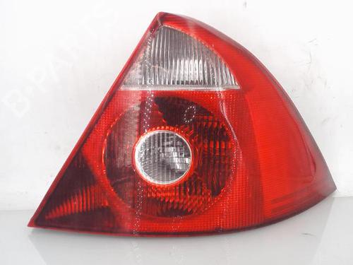 Used Right taillight FORD MONDEO III (B5Y) 2.0 16V TDDi / TDCi (115 hp) 25349850