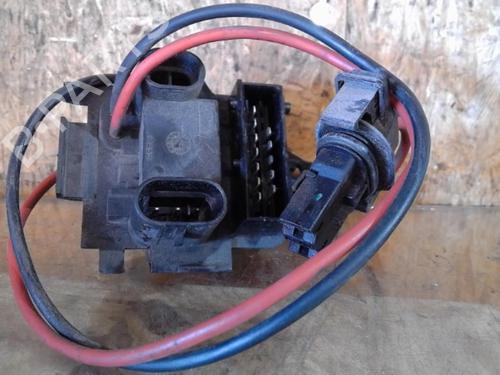 Used Heater resistor OPEL VIVARO A Van (X83) 1.9 DTI (F7) (101 hp) 25364955