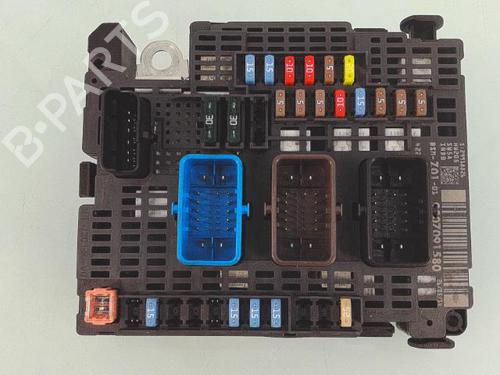 Used Fuse box PEUGEOT 308 II (LB_, LP_, LW_, LH_, L3_) 1.6 THP 125 (125 hp) 27181337