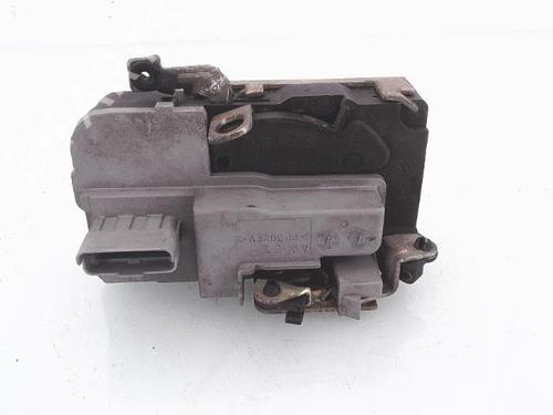 Used Front left lock PEUGEOT 206 Hatchback (2A/C) 1.9 D (69 hp) 25368750