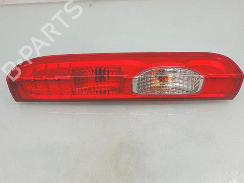 Used Right taillight Right taillight RENAULT TRAFIC II Bus (JL) 2.0 dCi 115 (JL00, JL01, JL0H, JL0M, JL0U) (114 hp) 39713032 39713032