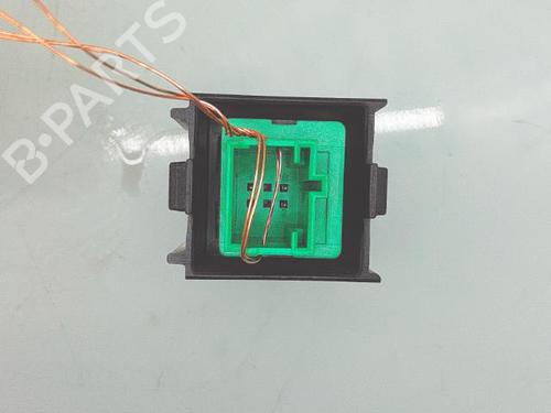 Used Switch Switch CITROËN C4 II (NC_) 2.0 HDi / BlueHDi 150 (150 hp) 33724683 33724683