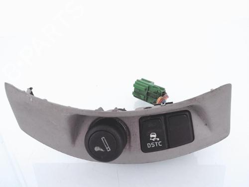 Used Electronic module Electronic module VOLVO V50 (545) 2.0 D (136 hp) 25355428 25355428